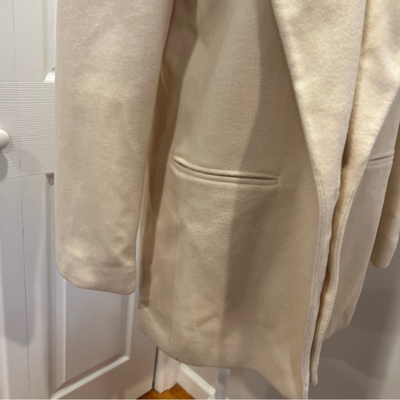 VTG Saks Fifth Avenue Overcoat Women Size 12 Cream Peacoat Wool Nylon cashmere - Picture 5 of 13